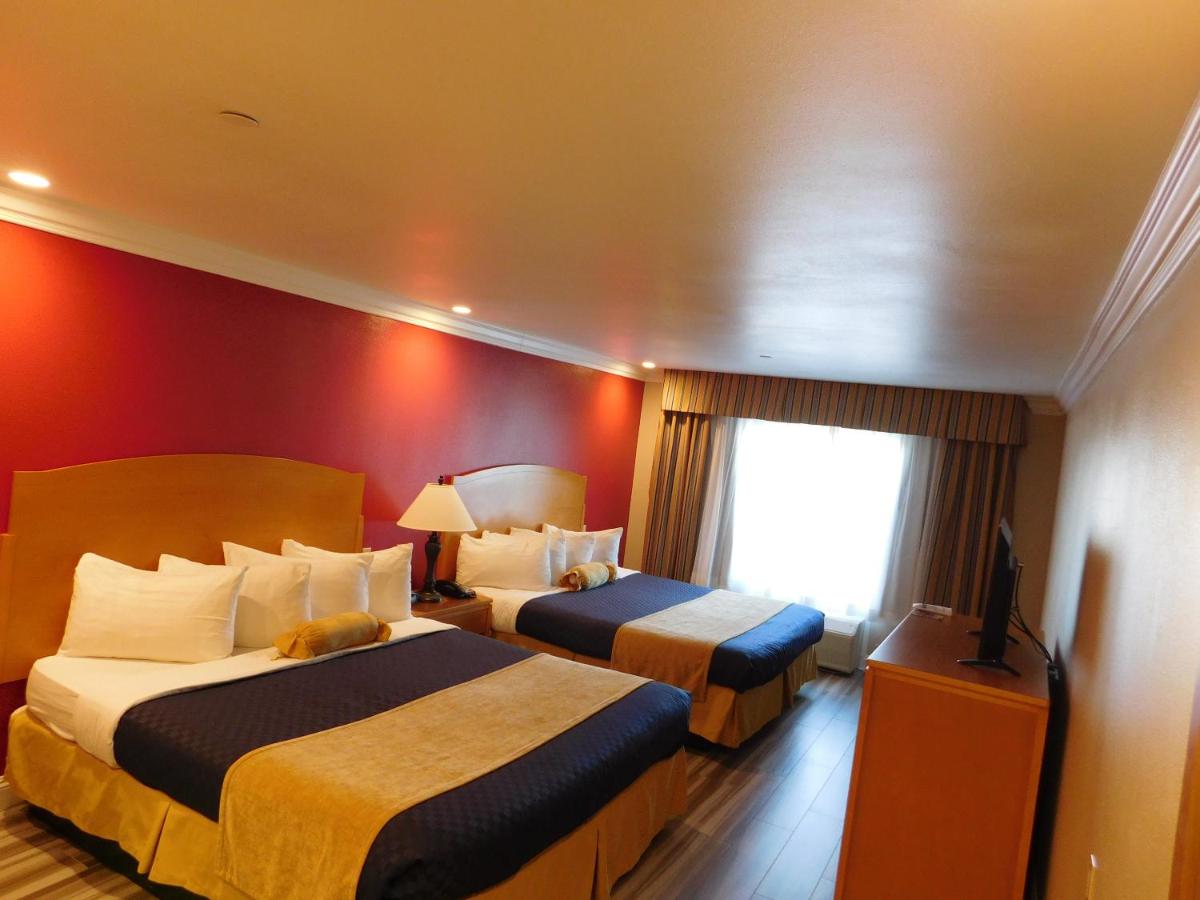 King Room with Two King Beds - Non-Smoking at Best Western Plus Anaheim Orange County Hotel