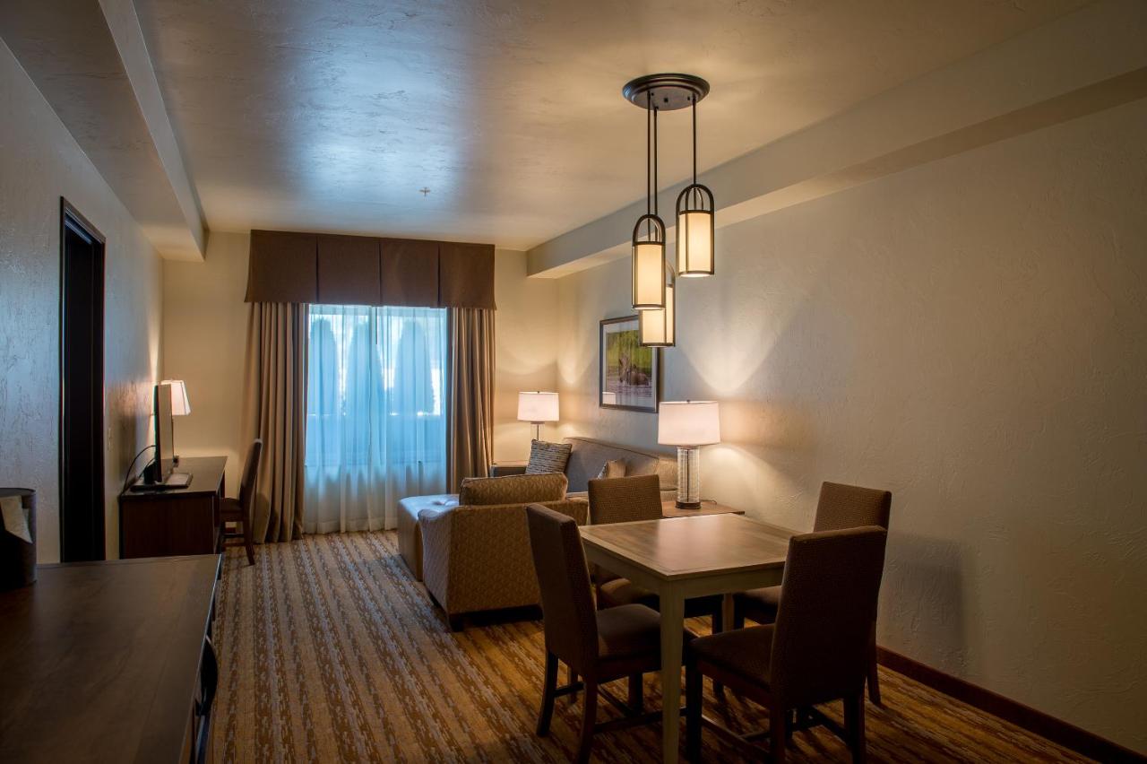 | Cedar Creek Lodge & Conference Center