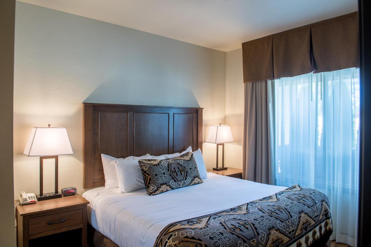 | Cedar Creek Lodge & Conference Center