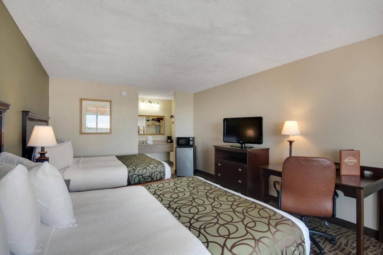 Two Queen Beds Gulf Facing at Baymont by Wyndham Panama City Beach