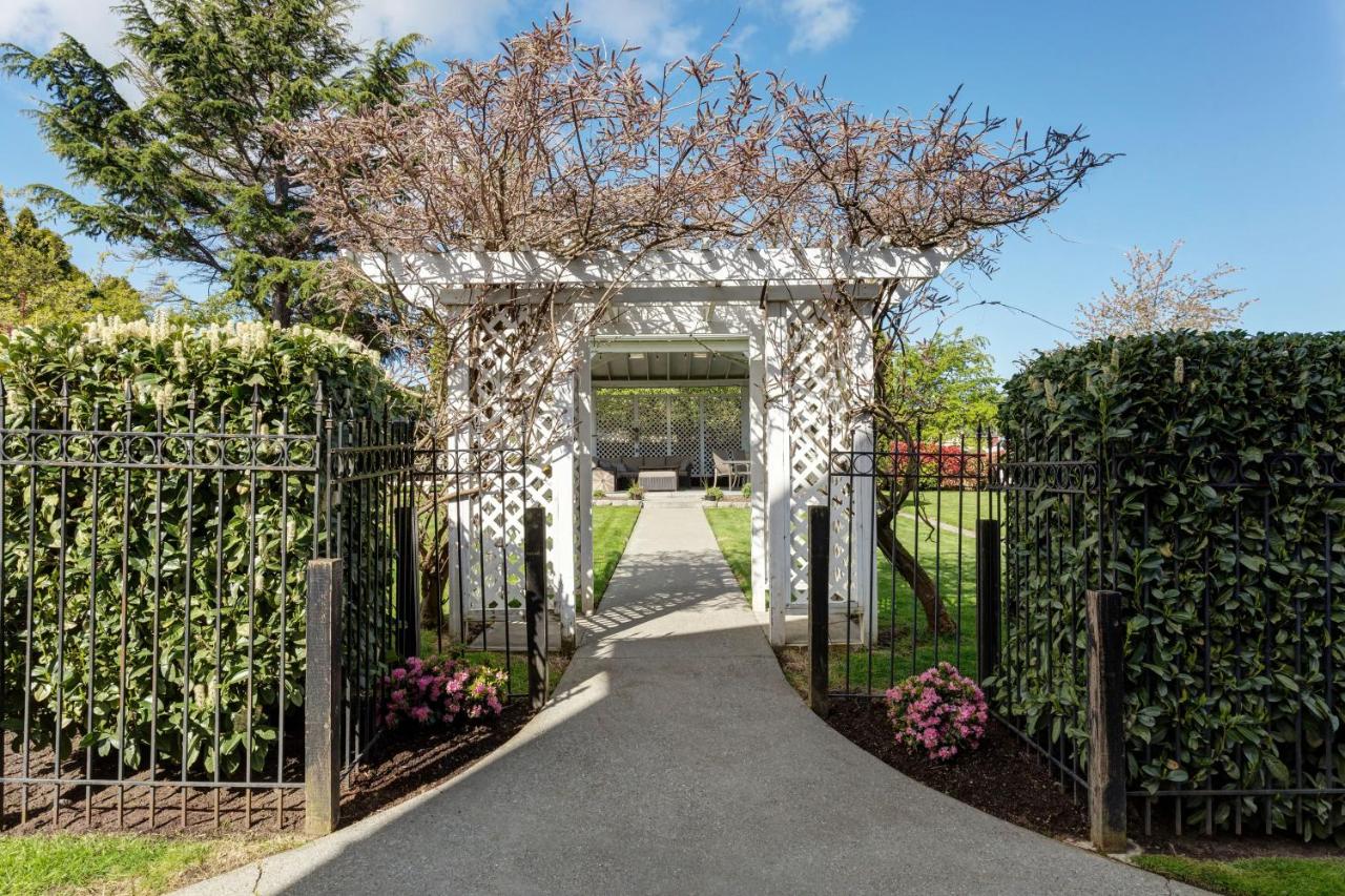 | Nantucket Inn - Anacortes