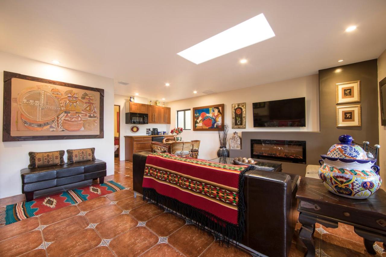 Deluxe One-Bedroom Suite at A Sunset Chateau