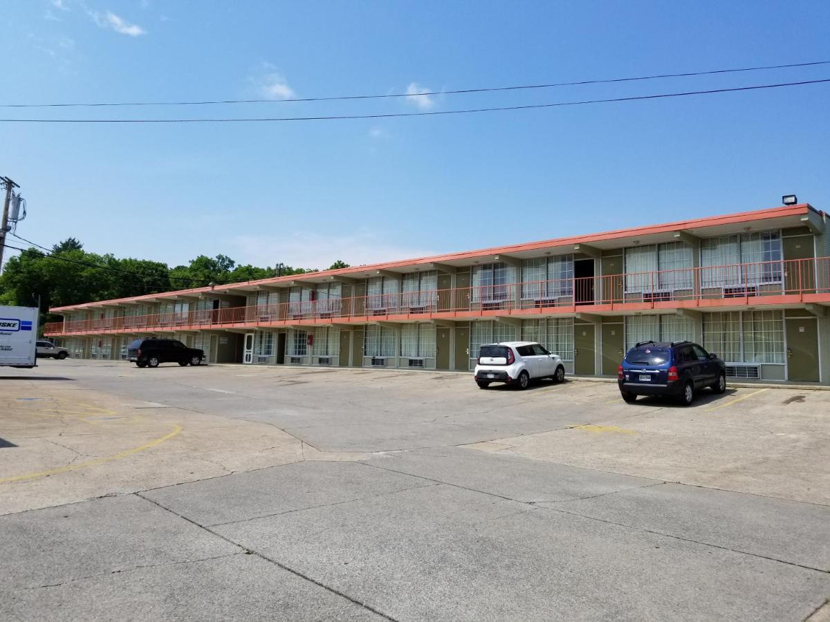 | Hermitage Inn