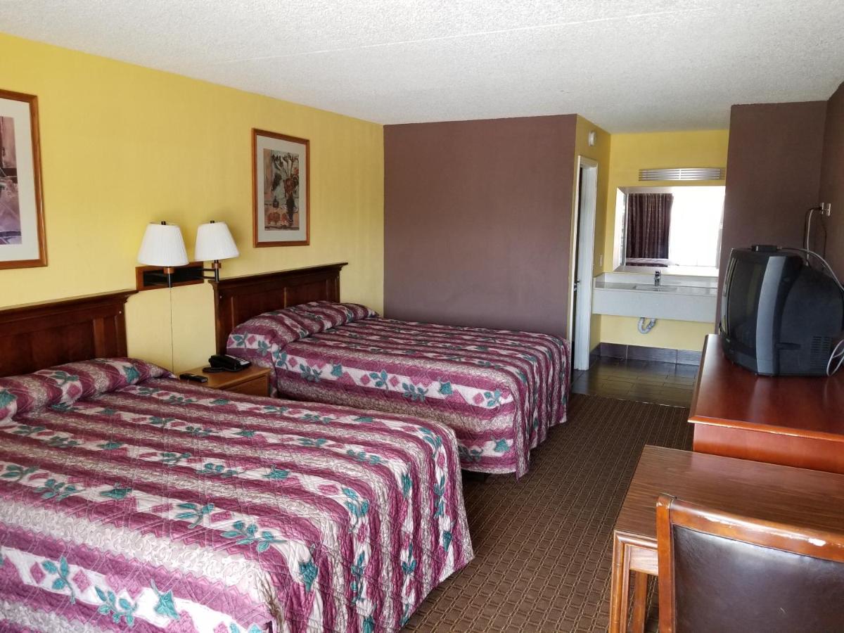 | Hermitage Inn