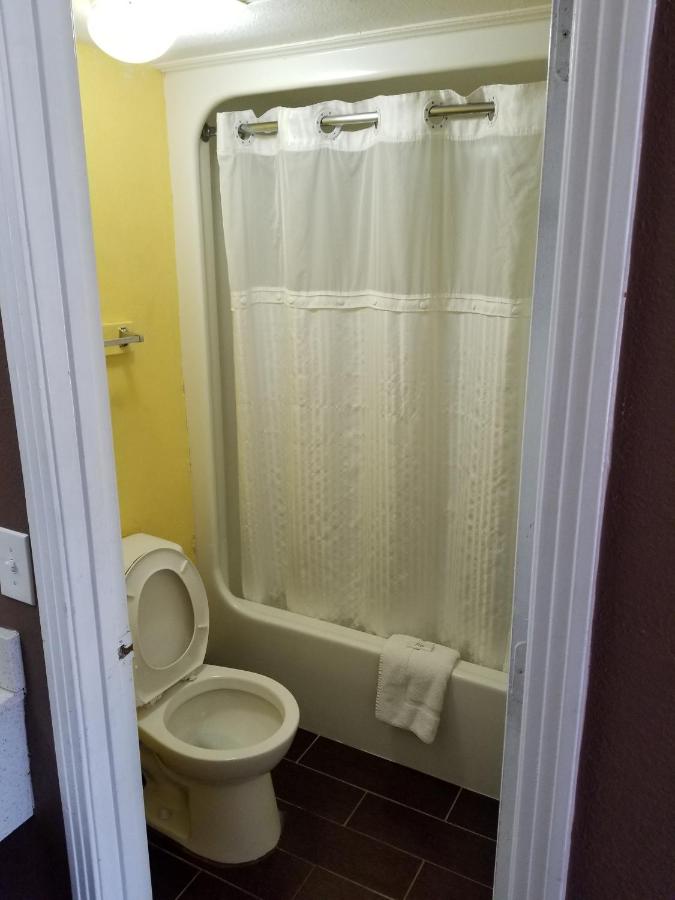 | Hermitage Inn