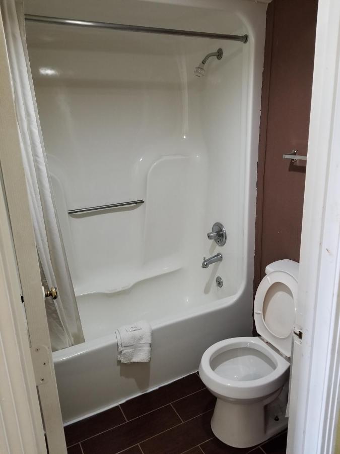 | Hermitage Inn