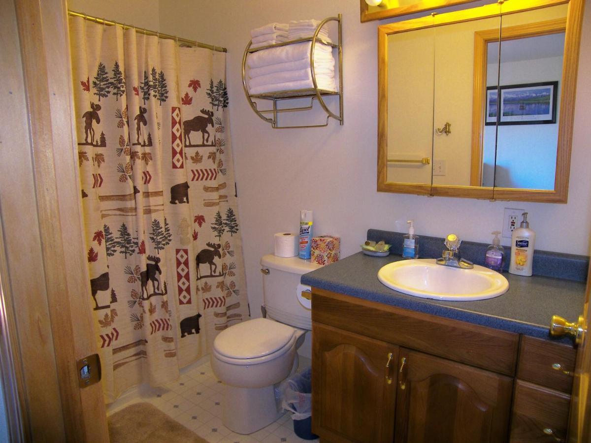  | Grace and Bill's Freedom Hills B&B