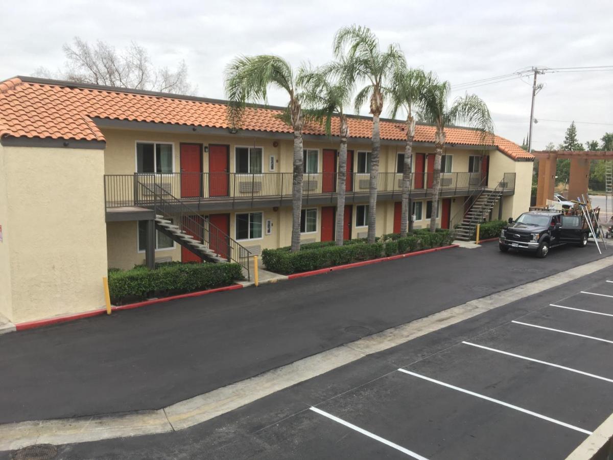  | Econo Lodge