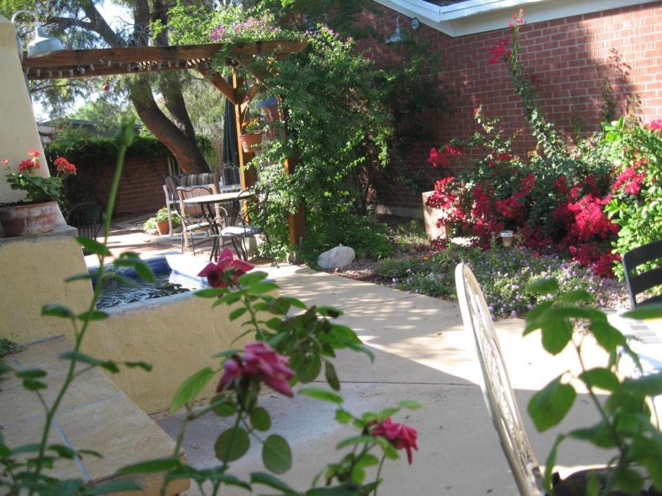 | Mon Ami Bed and Breakfast