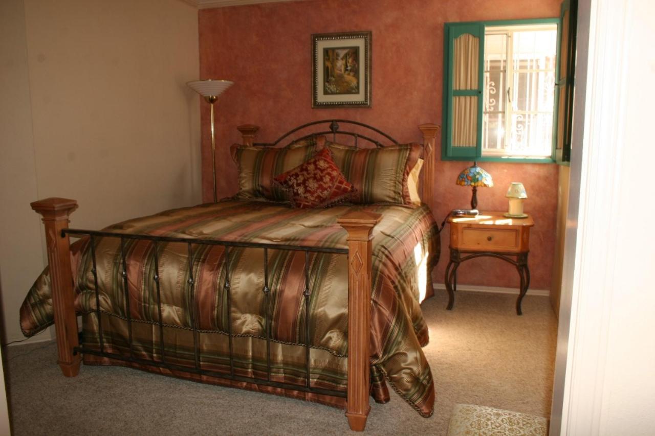 | Mon Ami Bed and Breakfast