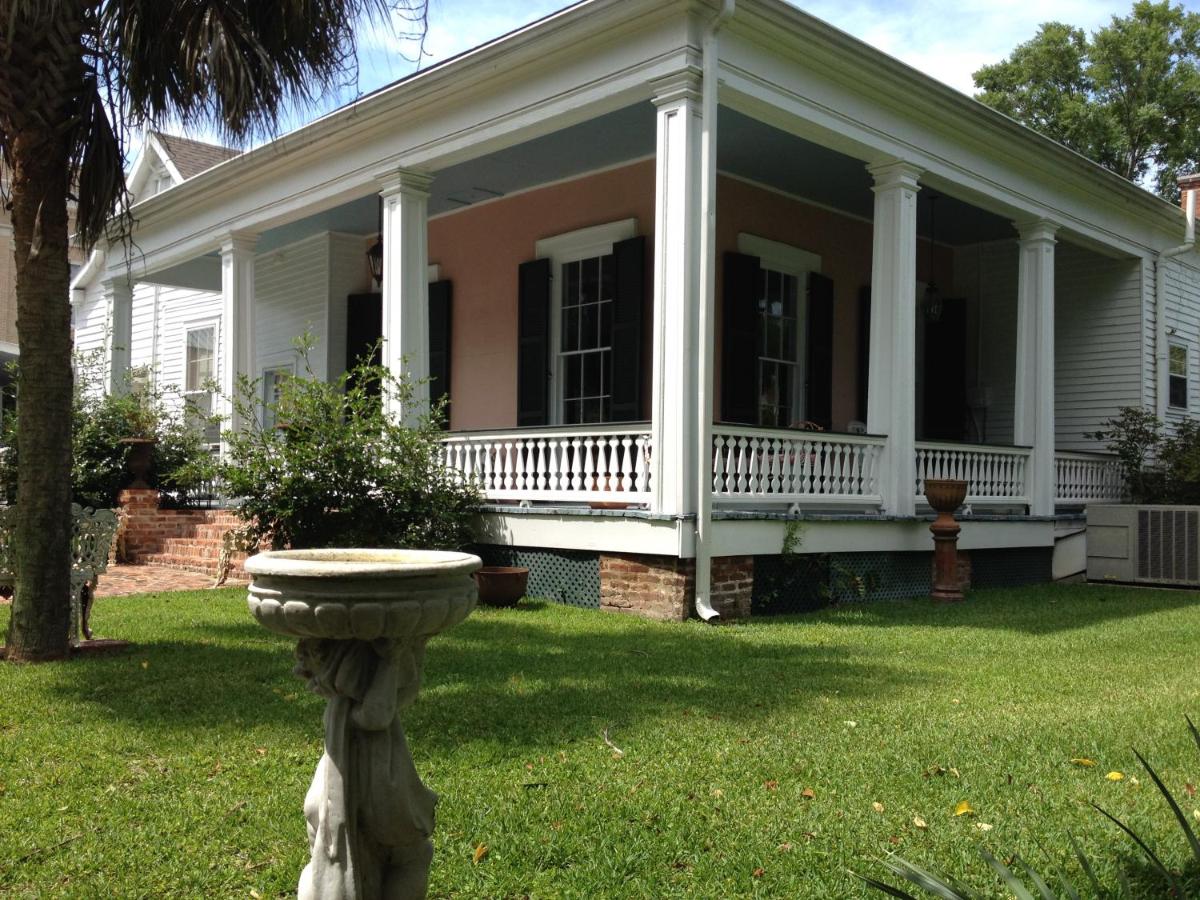 | Stone House Musical B&B