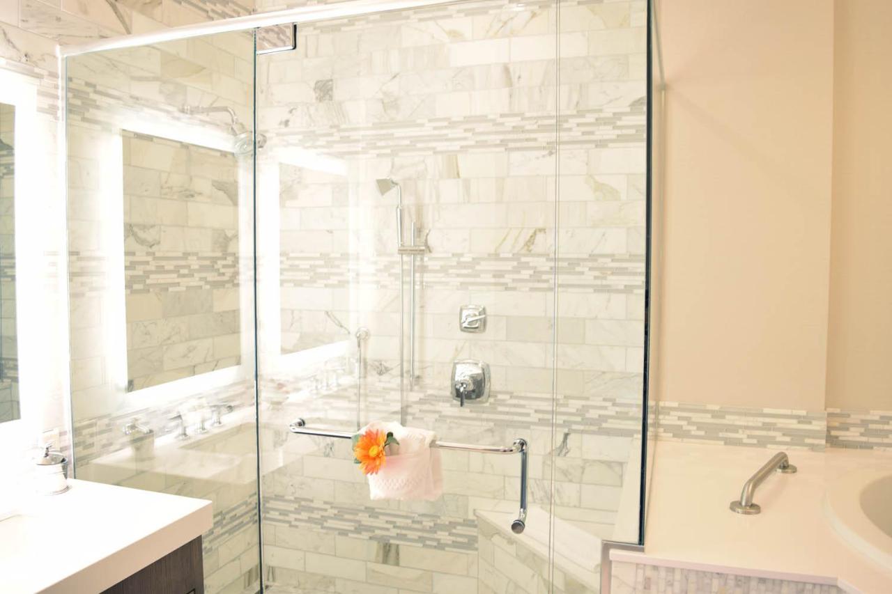 Grand Master Suite at Rhythm City Casino Resort