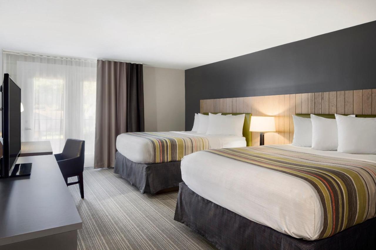 Queen Room with Two Queen Beds - Non-Smoking at Country Inn & Suites by Radisson, Gatlinburg, TN