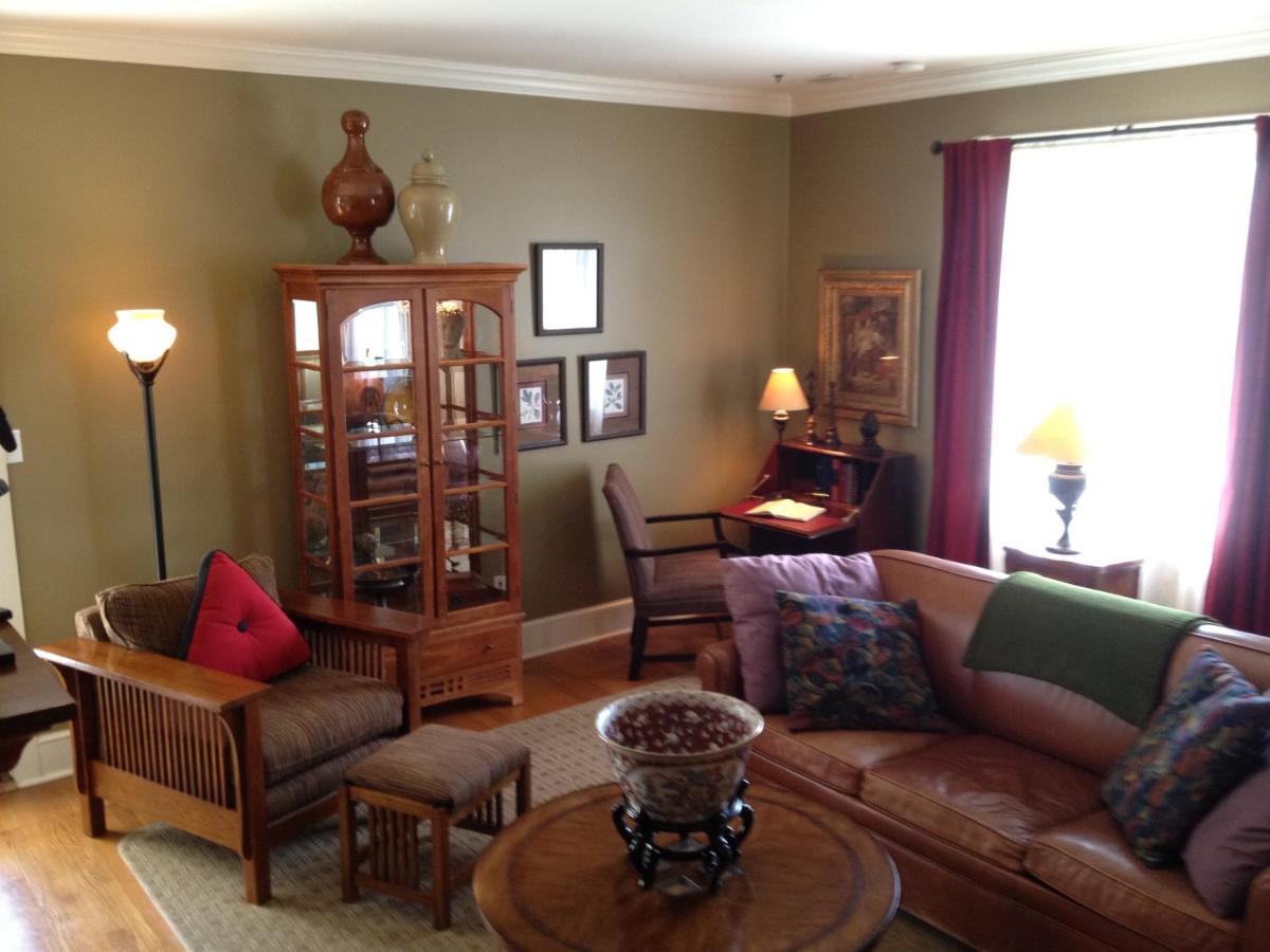 Suite with Balcony at The Belvedere Inn & Restaurant