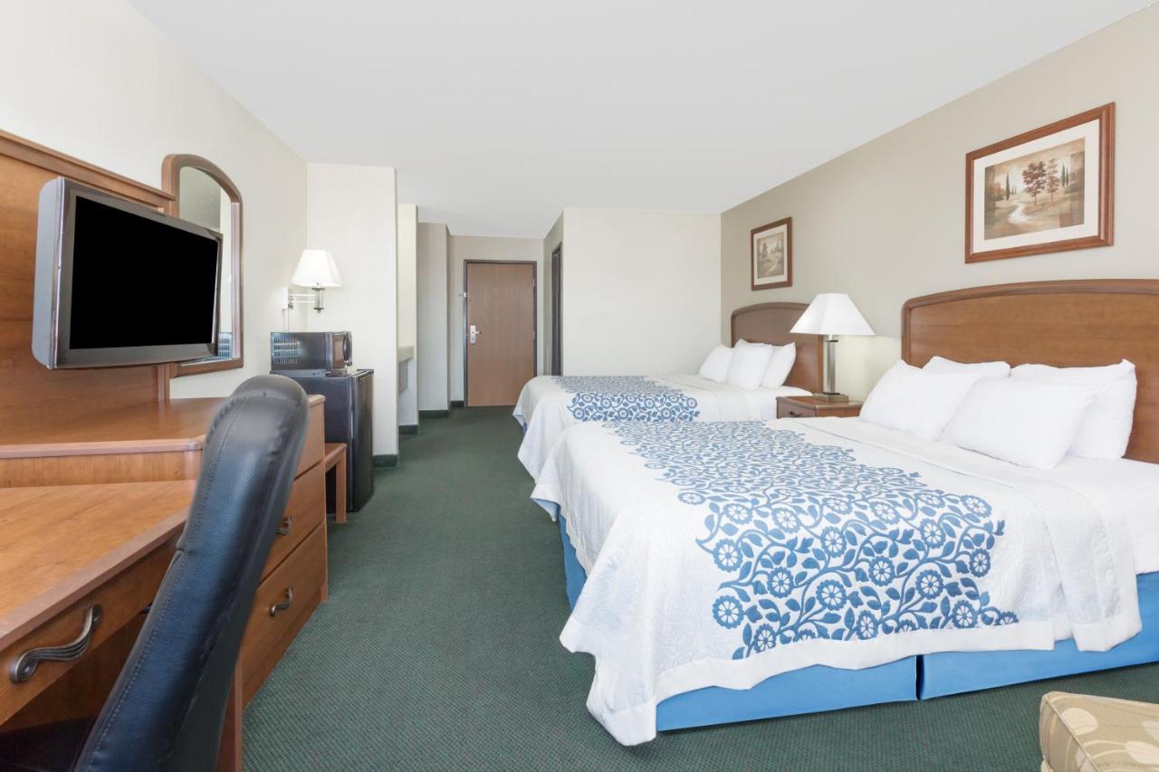 Queen Room with Two Queen Beds - Non-Smoking at Days Inn by Wyndham Sidney NE