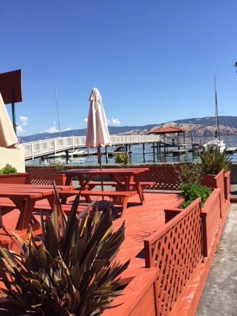 Clear Lake Vista Resort