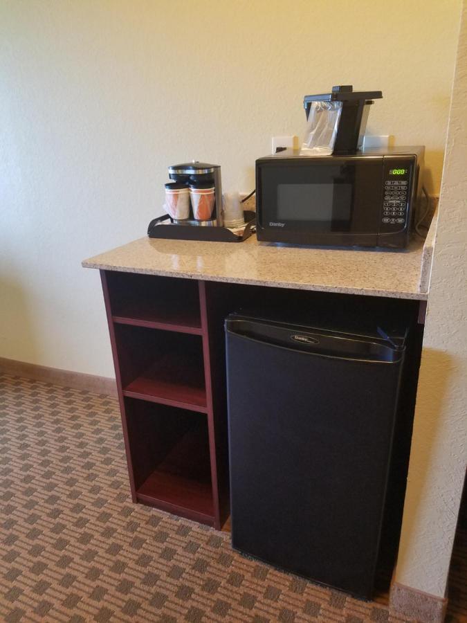 King Room at Cobblestone Inn & Suites - Bottineau
