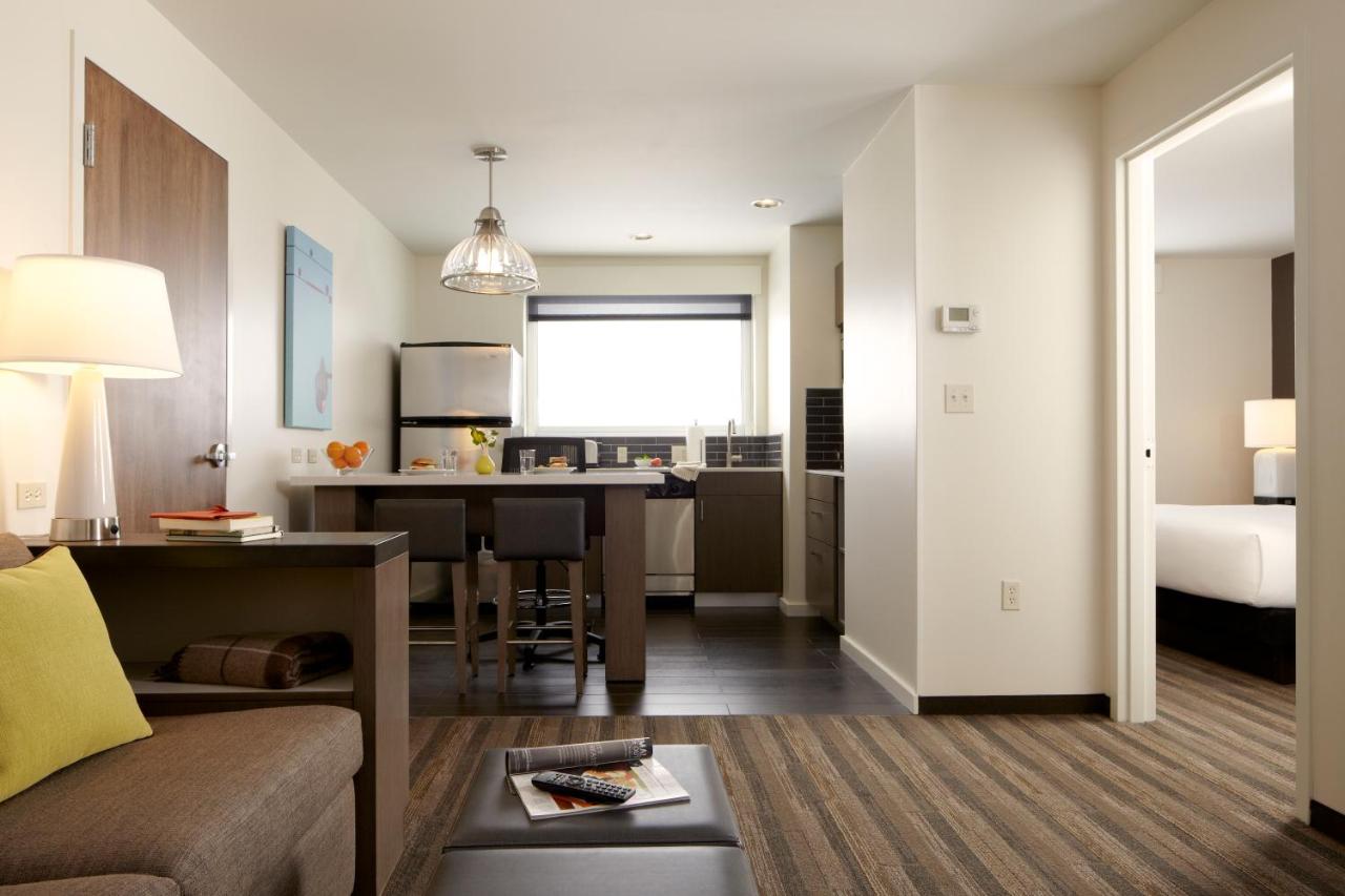 One-Bedroom King Suite at Hyatt House Raleigh / RDU / Brier Creek