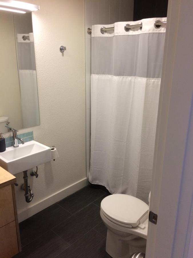 Queen Suite - Non-Smoking at Heliotrope Hotel