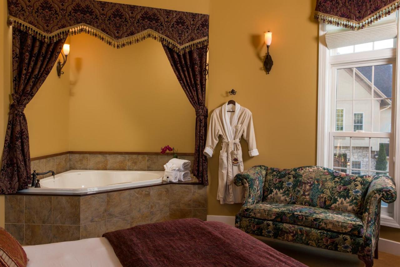 Suite at Goldmoor Inn