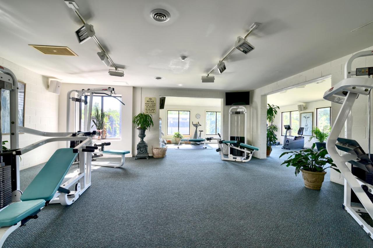 Executive Suite with Balcony at Roosevelt Inn and Suites Saratoga Springs