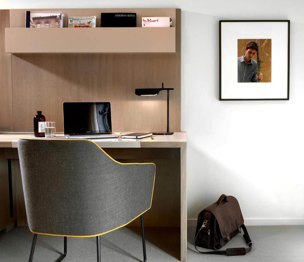 Luxury King Room at 21c Museum Hotel Cincinnati