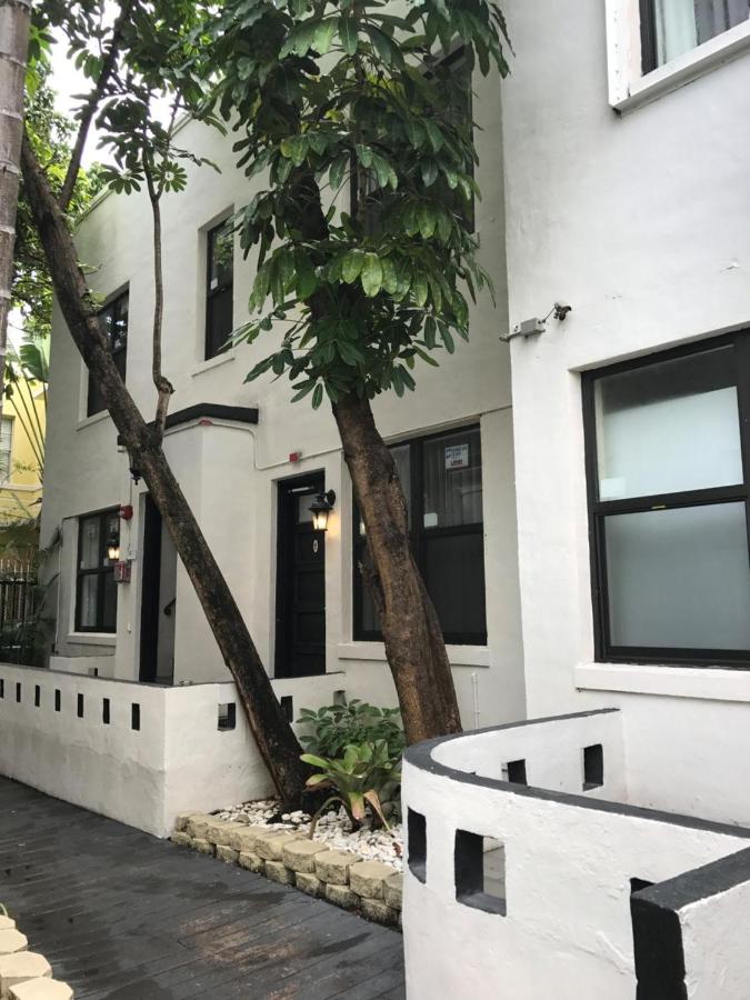 South Beach Plaza Villas