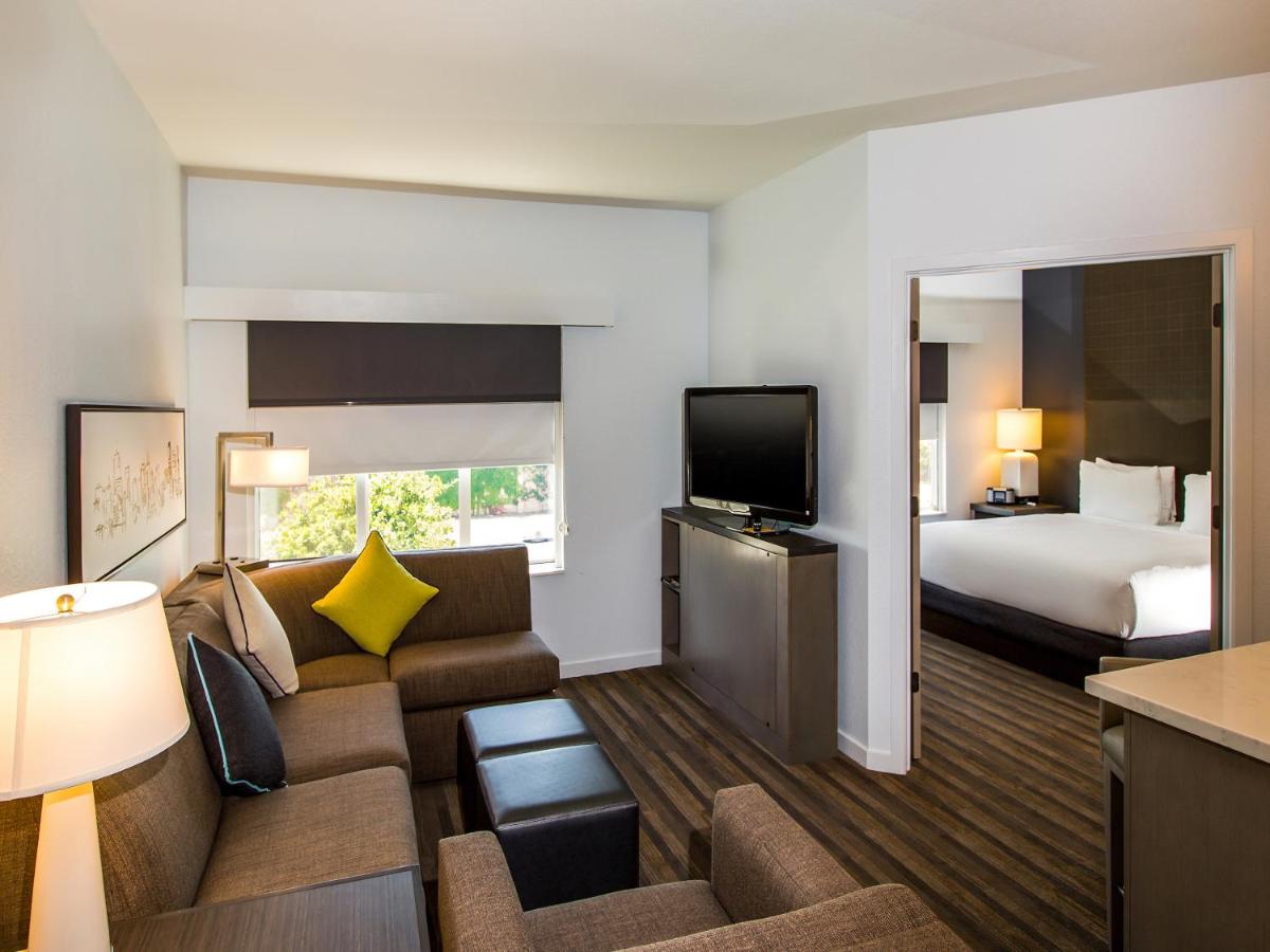 One-Bedroom King at HYATT house Santa Clara