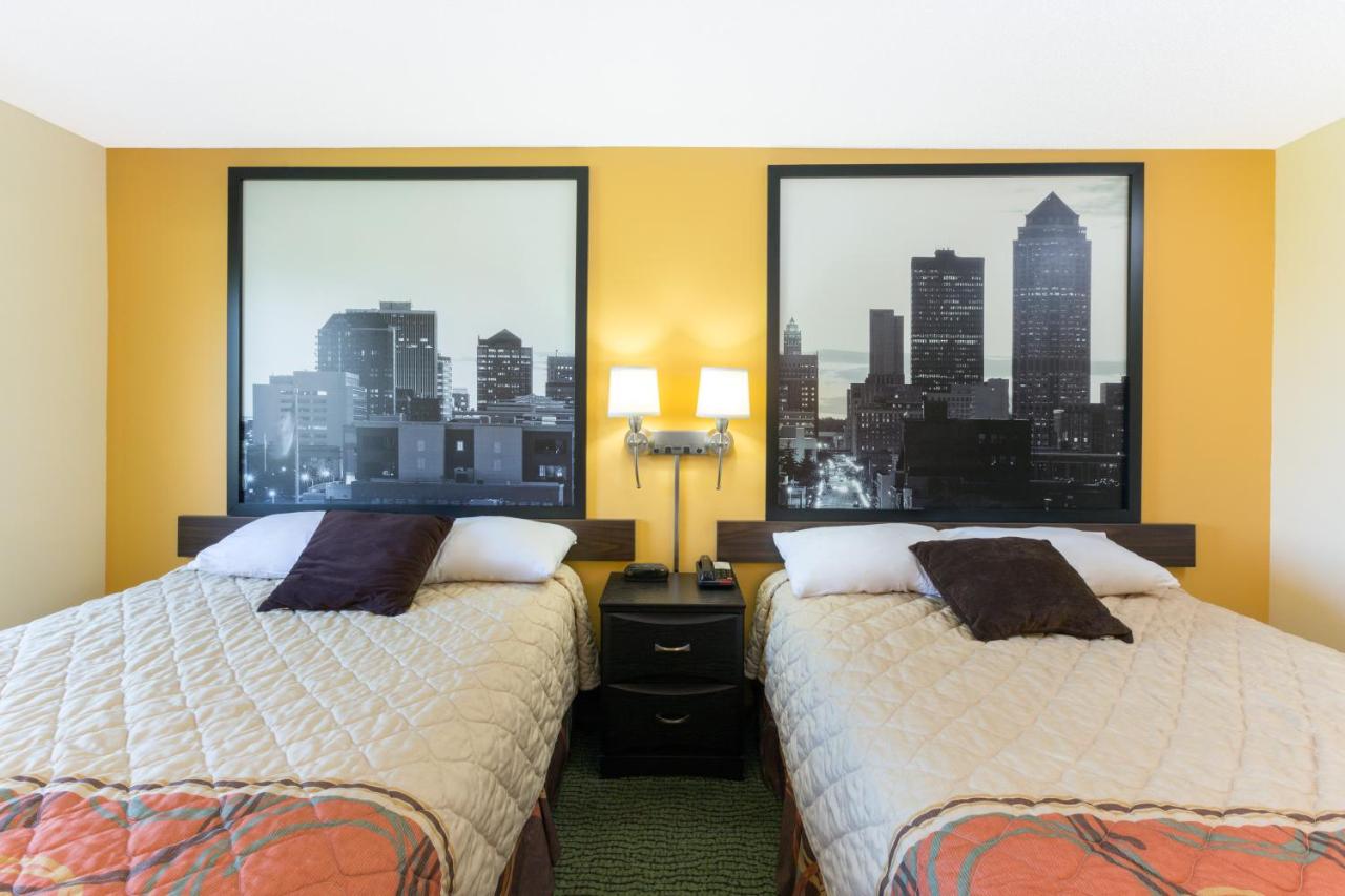 Queen Room with Two Queen Beds - Non-Smoking at Super 8 by Wyndham Perry IA