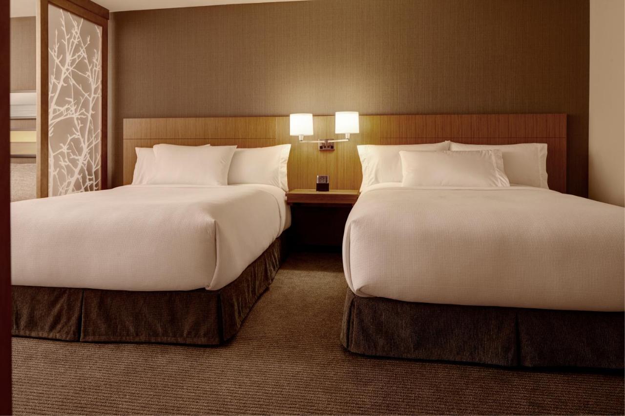 Queen Room with Two Queen Beds and Sofa Bed - High Floor at Hyatt Place Madison / Verona