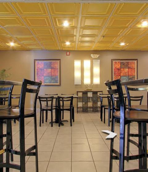  | Executive Inn