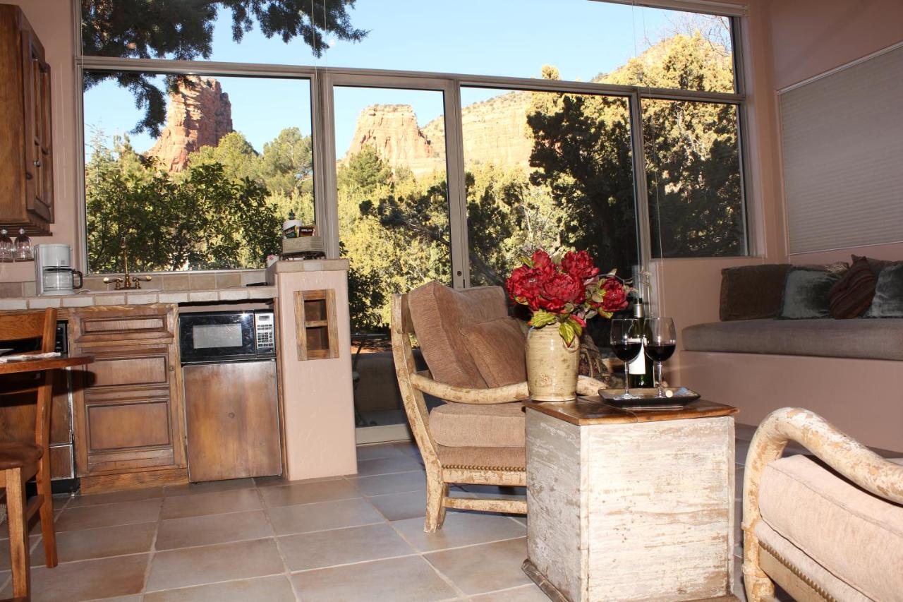 One-Bedroom Villa at Adobe Village Inn