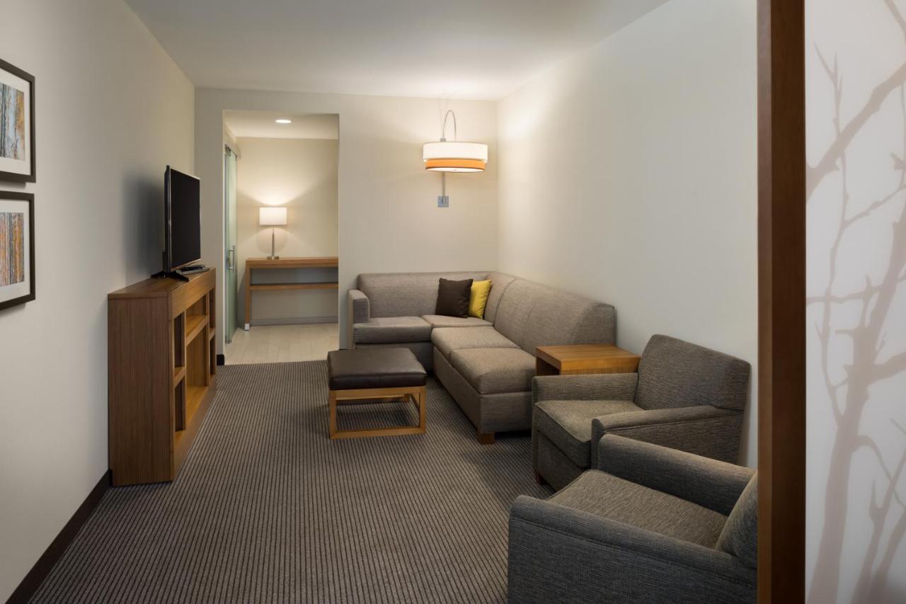 King Room with Sea View at Hyatt Place Biloxi
