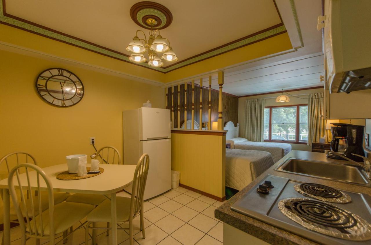Studio - Non-Smoking at Hyland Motor Inn