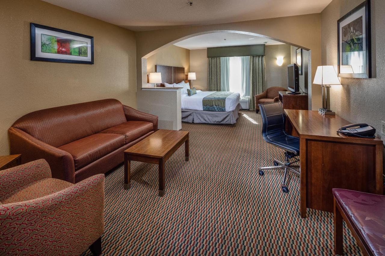 King Suite - Non-Smoking at Best Western Plus Airport Inn & Suites