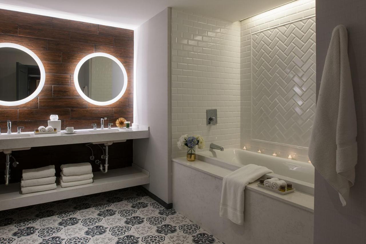King Suite at The Goodwin Hotel