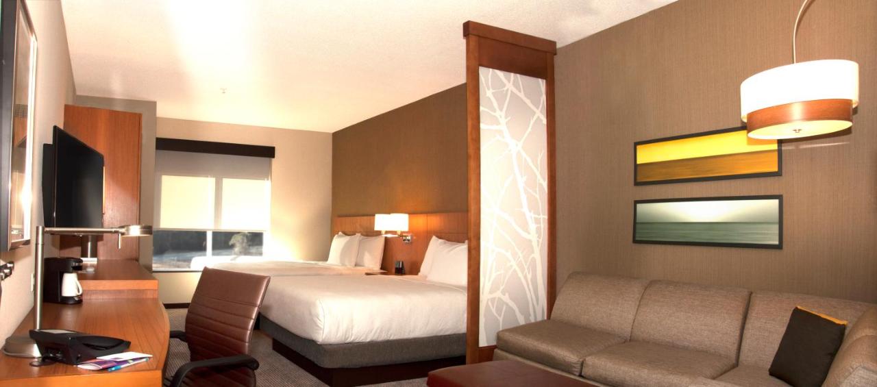 Queen Room with Two Queen Beds at Hyatt Place Augusta