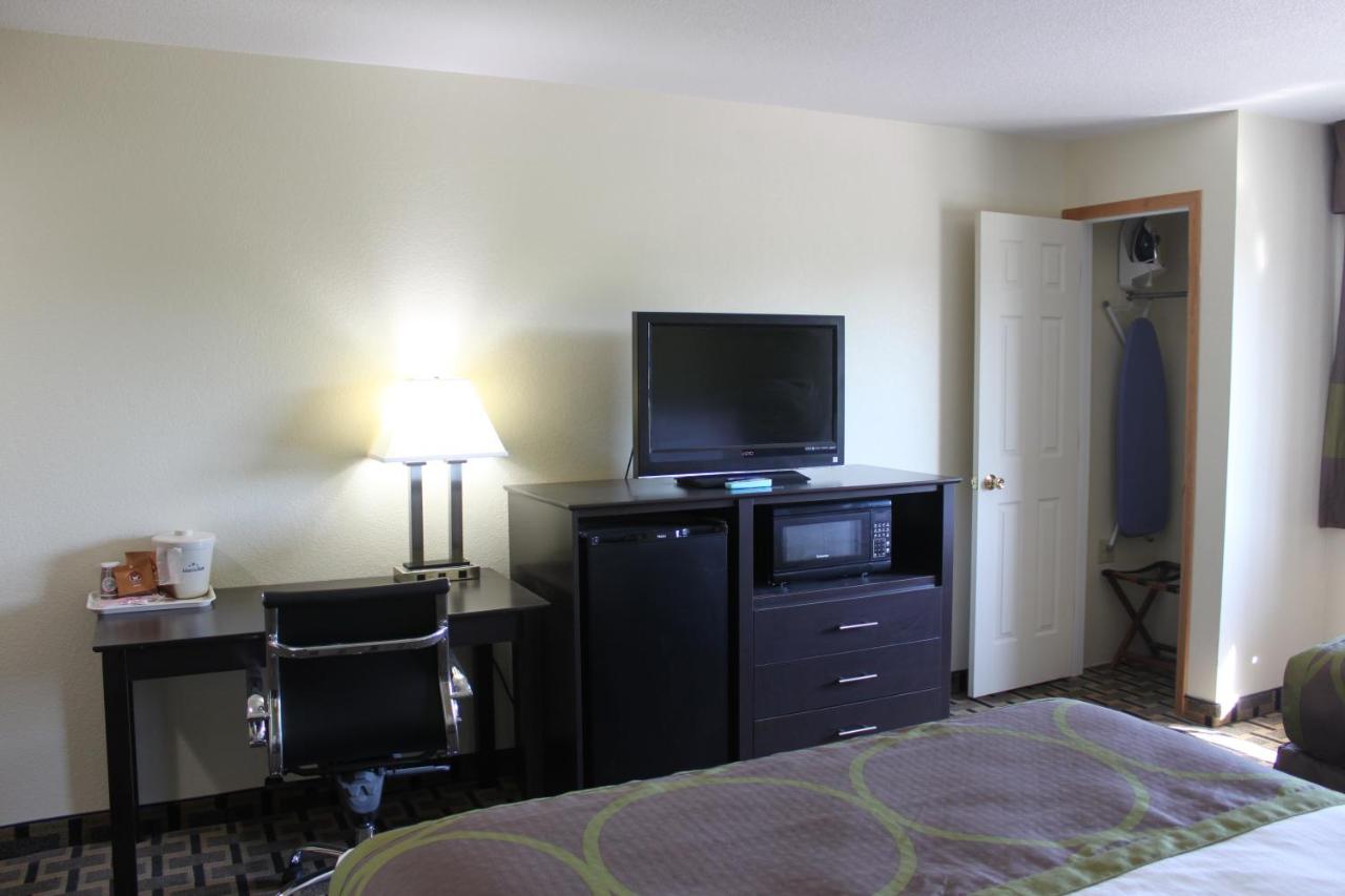Queen Room with Two Queen Beds - Non-Smoking at AmericInn by Wyndham West Burlington