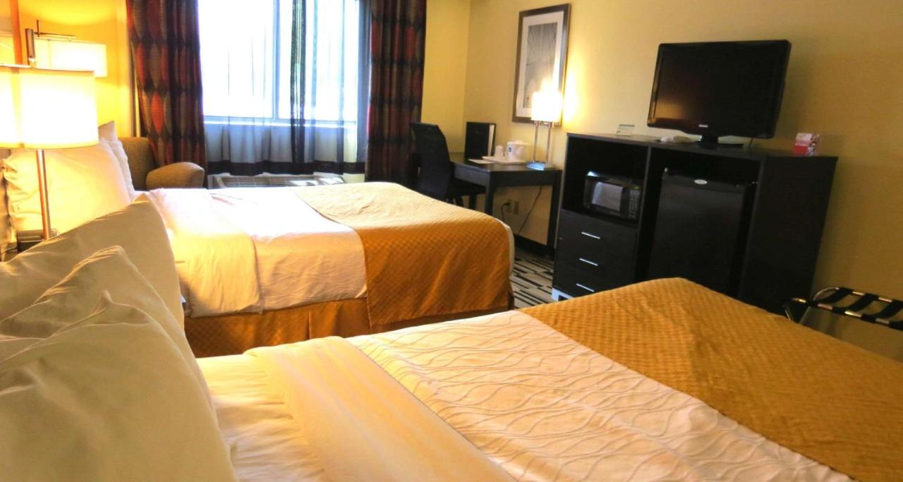 Room #33508614 at Best Western Shippensburg Hotel