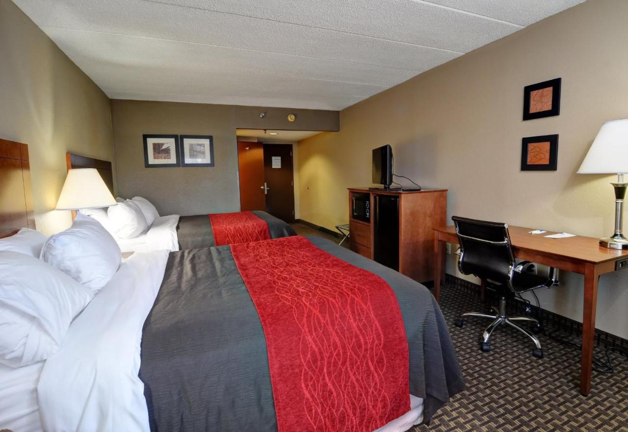 Queen Room with Two Queen Beds - Accessible/Non-Smoking  at Comfort Inn & Suites Raphine - Lexington near I-81 and I-64