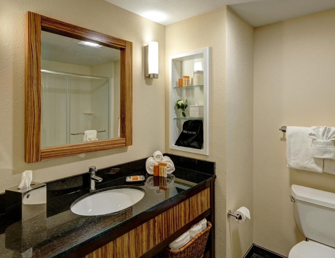 King Suite with Sofa Bed at Garrison Hotel & Suites Dover-Portsmouth, an Ascend Collection Hotel