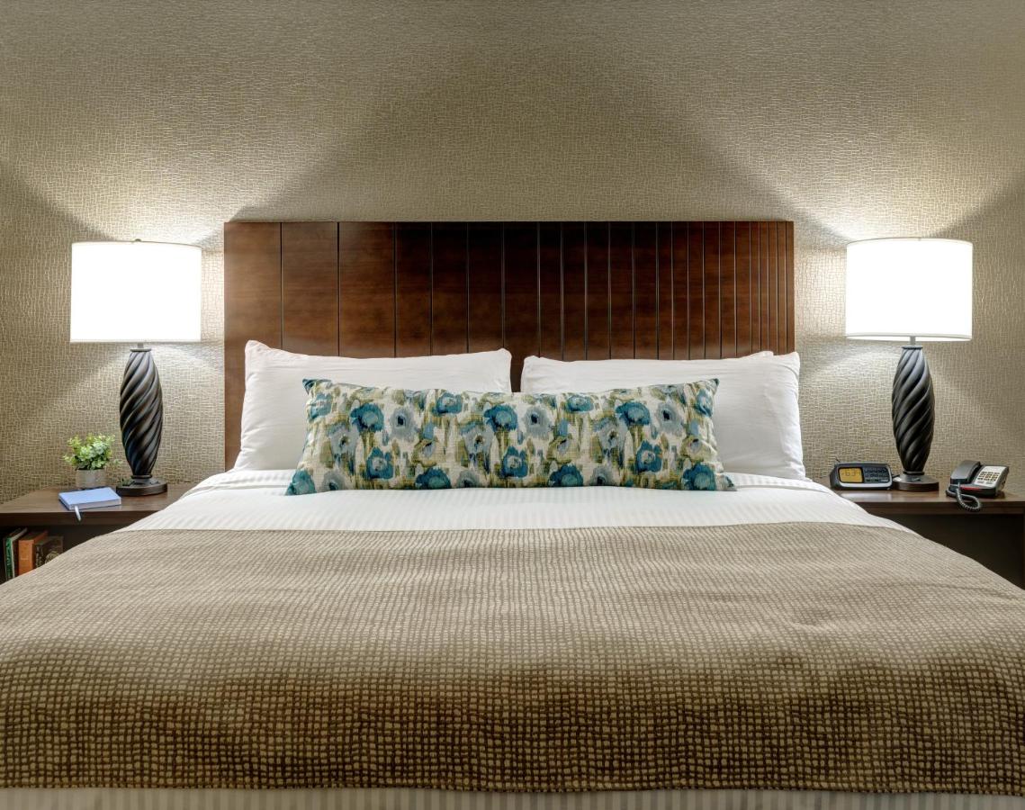 King Room - Accessible/Non-Smoking at Garrison Hotel & Suites Dover-Portsmouth, an Ascend Collection Hotel
