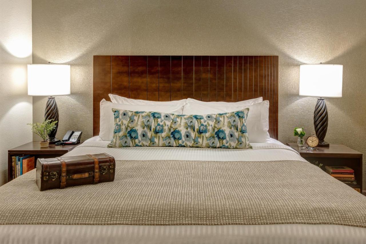 King Room with Kitchen - Non-Smoking at Garrison Hotel & Suites Dover-Portsmouth, an Ascend Collection Hotel