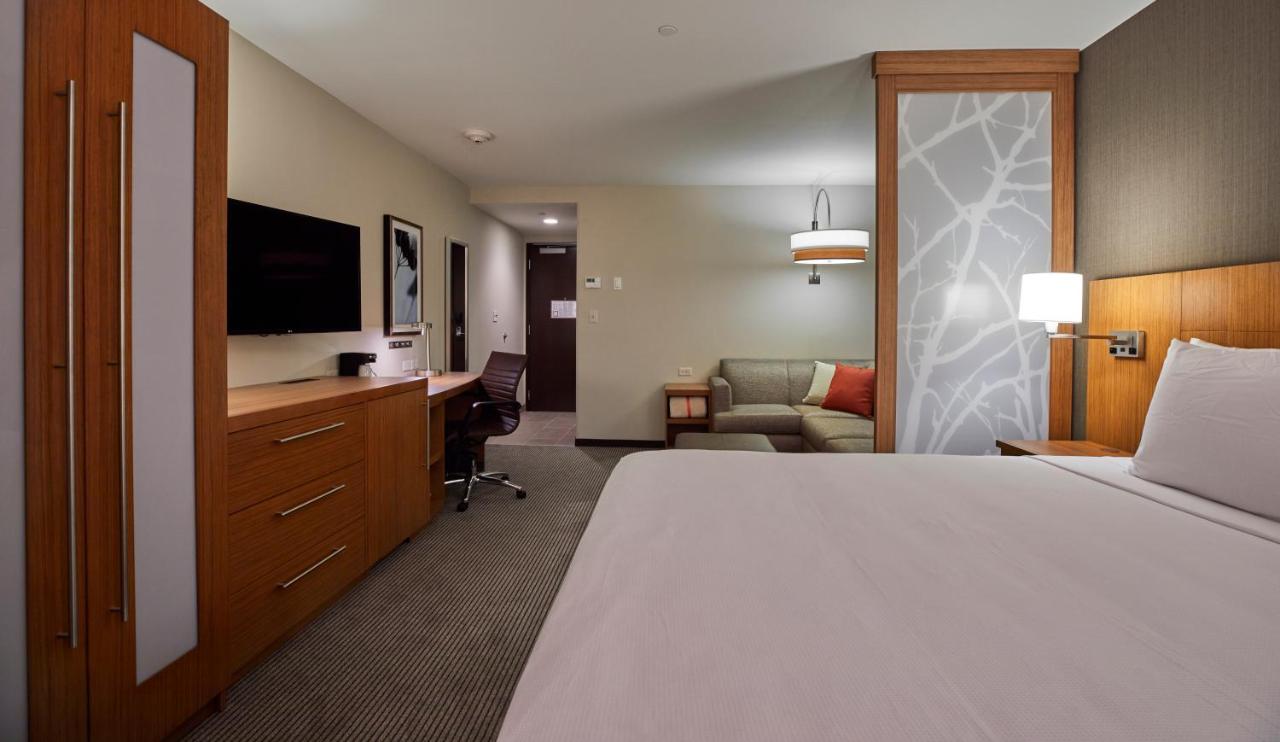  | Hyatt Place Eugene / Oakway Center