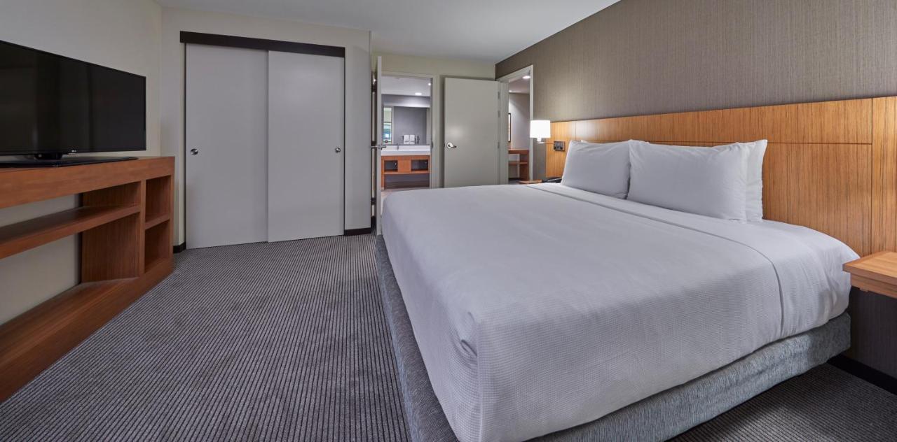  | Hyatt Place Eugene / Oakway Center