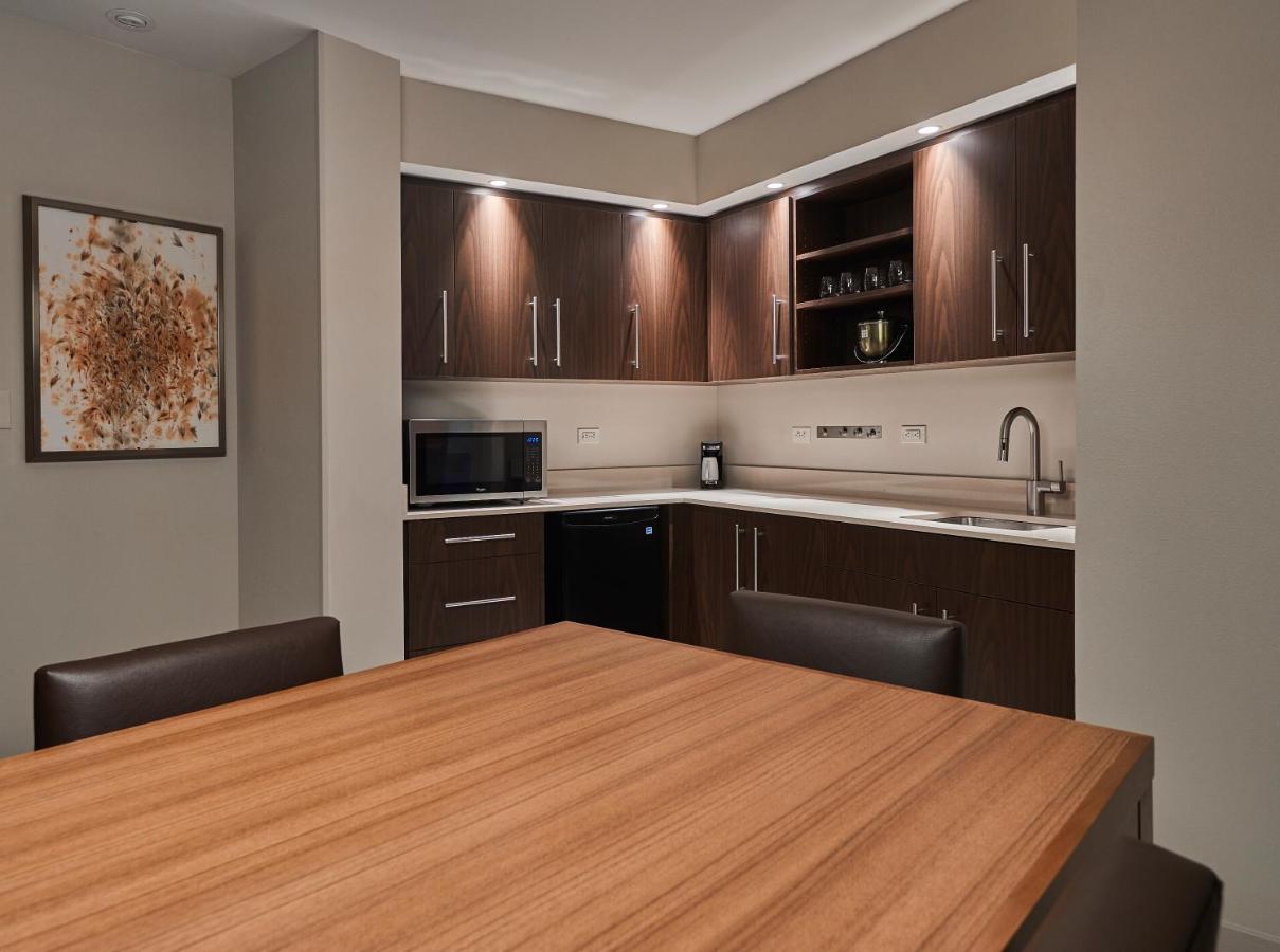  | Hyatt Place Eugene / Oakway Center
