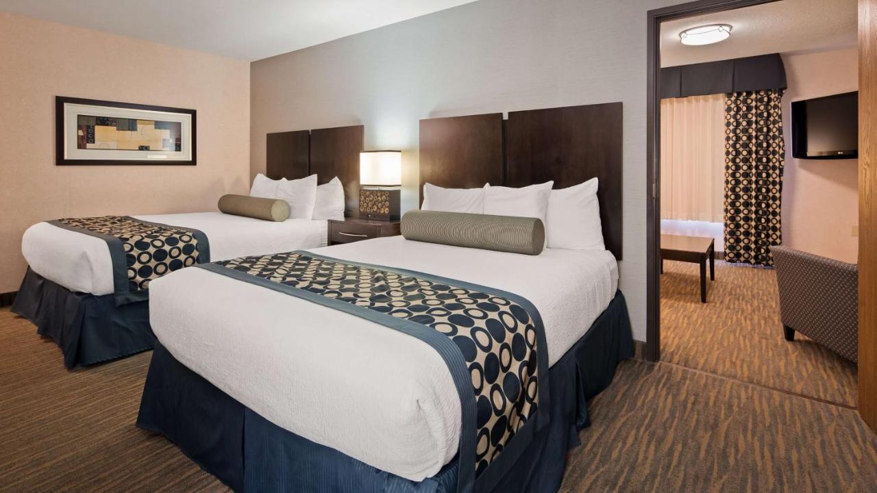 Suite - 2 Queen Beds w/ Living Room at Best Western Plus Coldwater Hotel