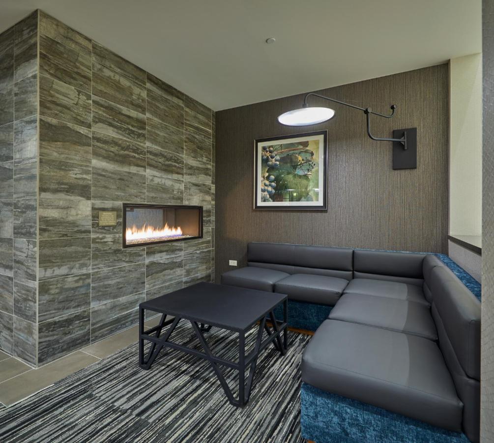  | Hyatt Place Eugene / Oakway Center