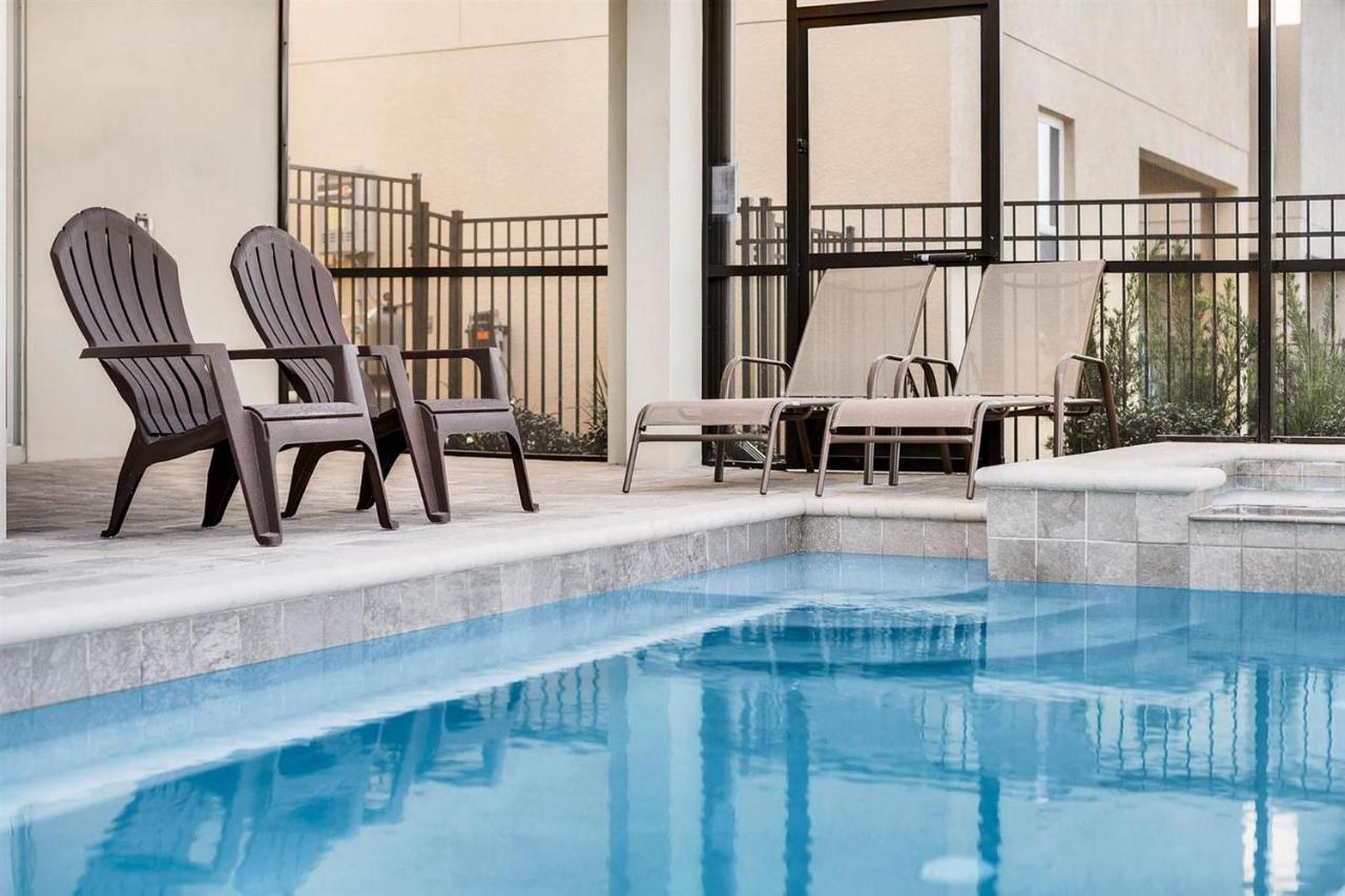 Five-Bedroom House at Encore Resort and Water Park at Reunion by Rentyl