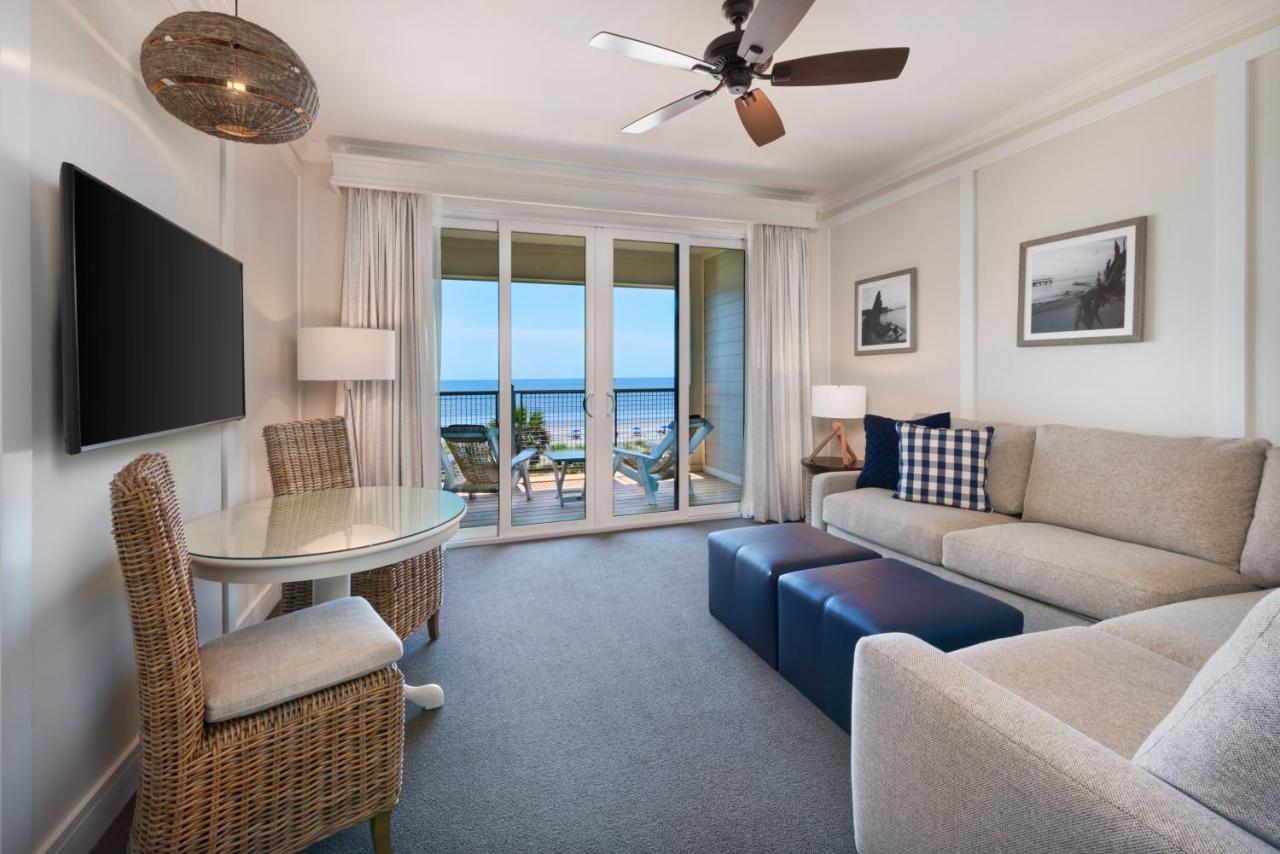 Deluxe Queen Suite at Jekyll Ocean Club